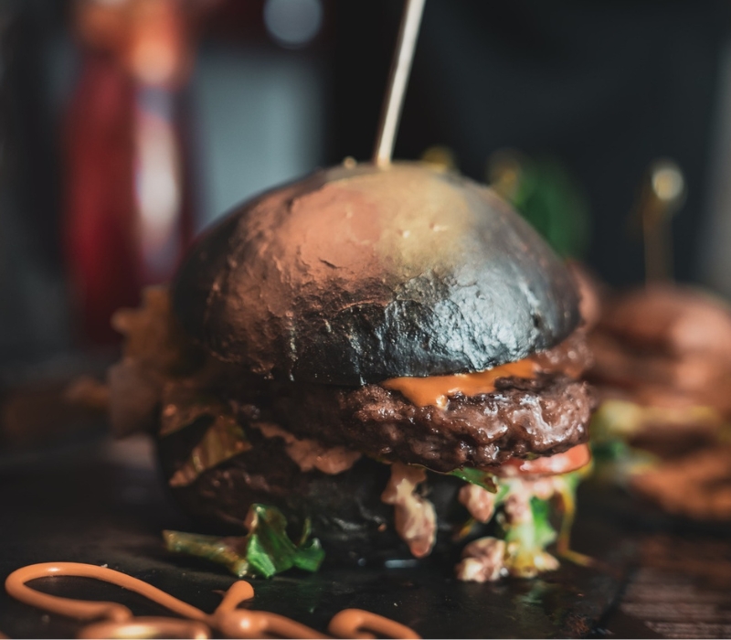 fekete-magia-burger